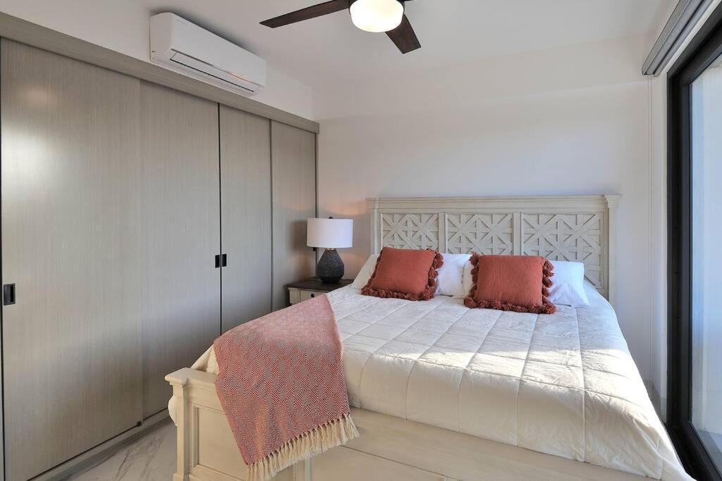 Great Location 2Bd 2Bth Walking Distance To Medano Appartement Cabo San Lucas Buitenkant foto